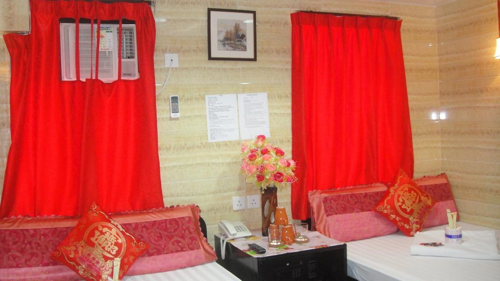 Philippine Hostel Гонконг Екстер'єр фото