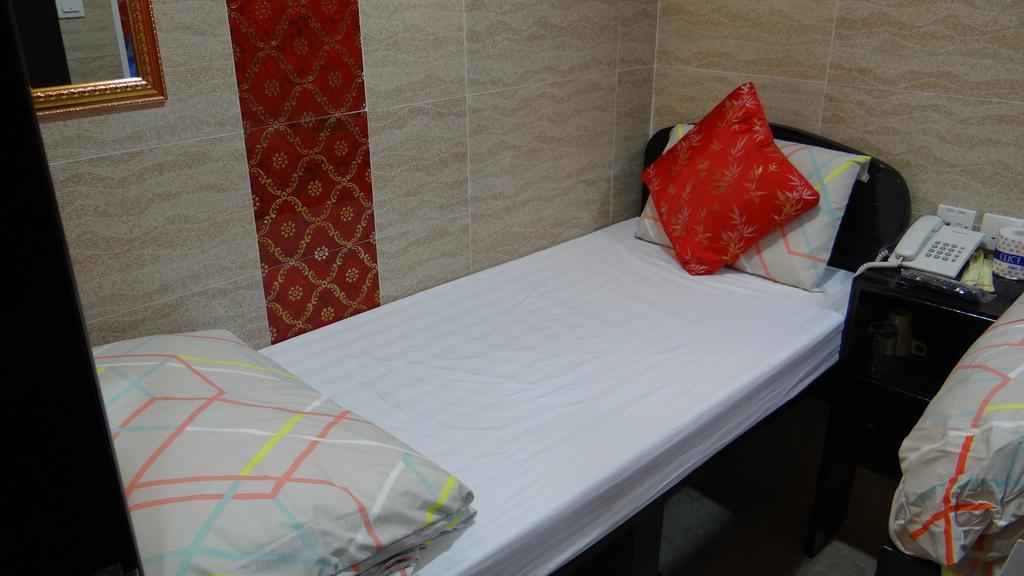 Philippine Hostel Гонконг Екстер'єр фото